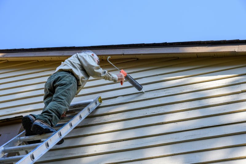 Siding Maintenance and Repair Teams